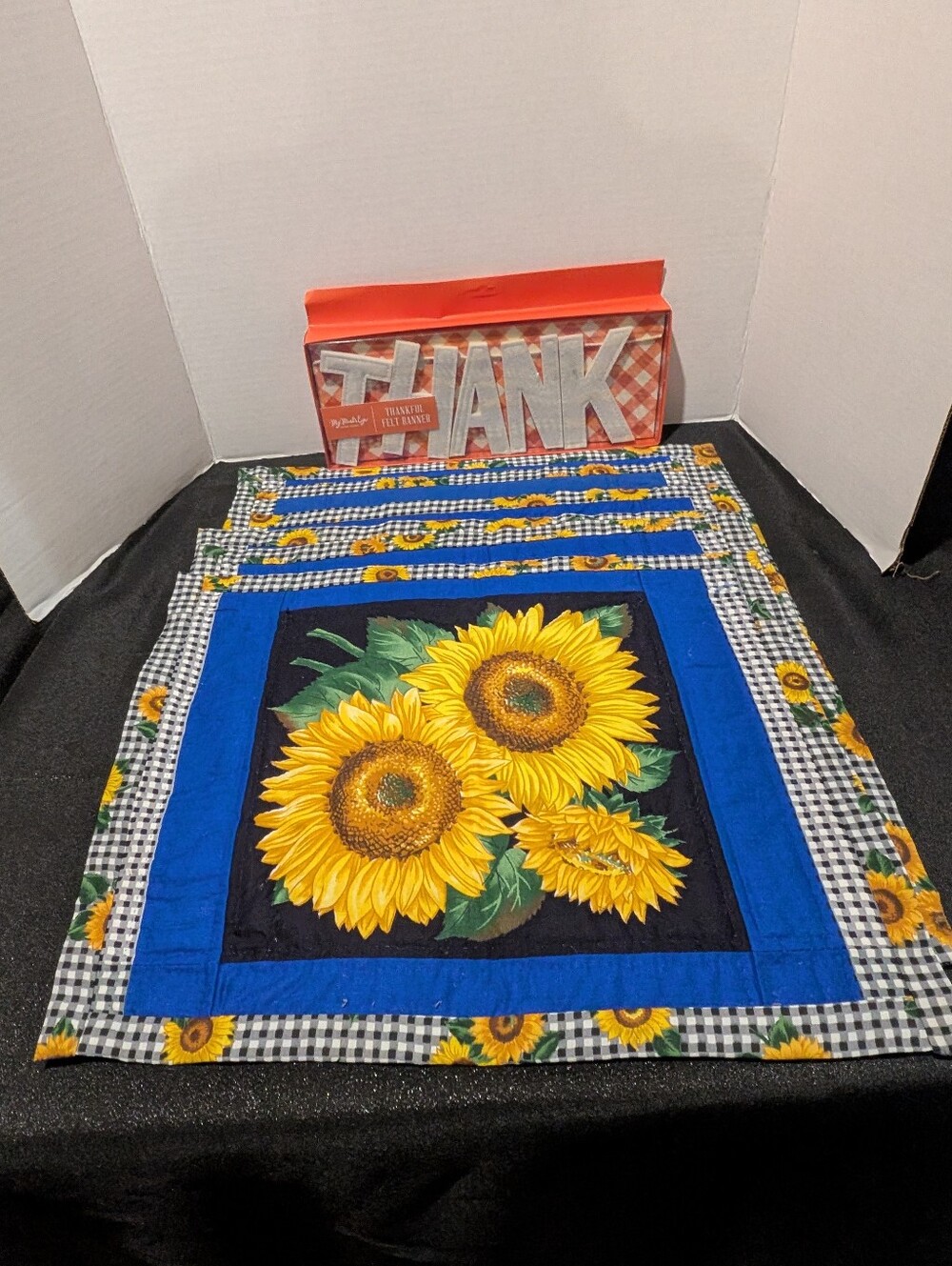 Sunflower Reversible Print Placemats Set Of 6 Table Fall Decor & Banner Lot